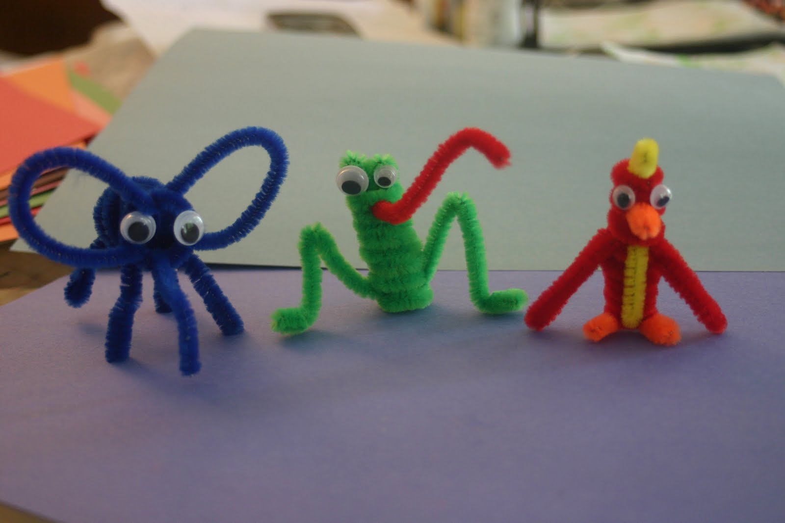 How to make Pipe Cleaner Animals Momsminivan.com