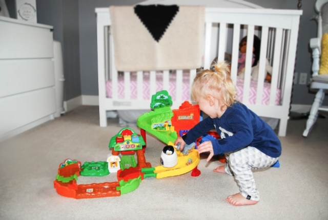 vTech Go! Go! Zoo Explorers Playset PLUS Toot-Toot Drivers